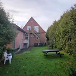Centrally Located Townhouse In Quiet Surroundings * Esbjerg