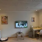 Centrally Located Townhouse In Quiet Surroundings Esbjerg