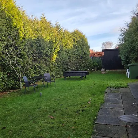 Сasa de vacaciones Centrally Located Townhouse In Quiet Surroundings Esbjerg