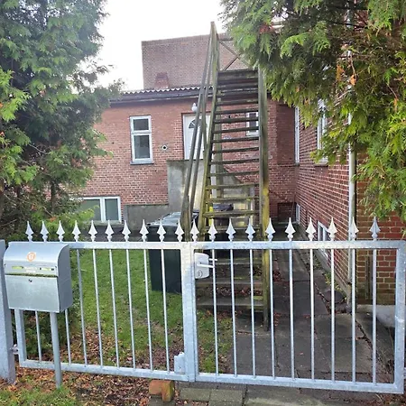 Centrally Located Townhouse In Quiet Surroundings *