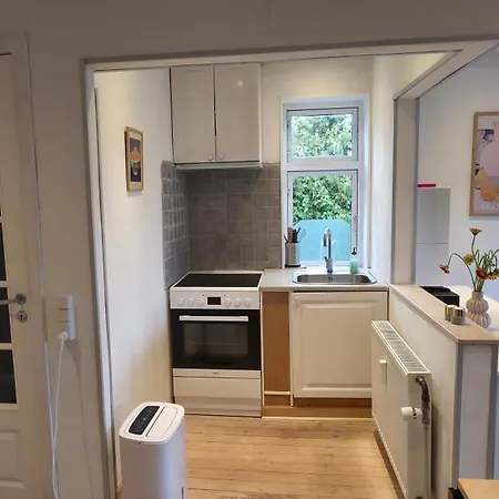 Centrally Located Townhouse In Quiet Surroundings Vakantiehuis