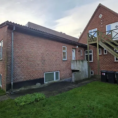 Centrally Located Townhouse In Quiet Surroundings