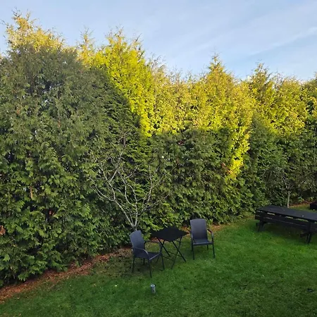 Сasa de vacaciones Centrally Located Townhouse In Quiet Surroundings