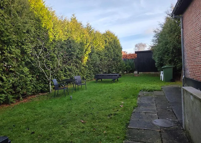 Сasa de vacaciones Centrally Located Townhouse In Quiet Surroundings Esbjerg