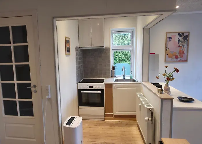 Centrally Located Townhouse In Quiet Surroundings Сasa de vacaciones